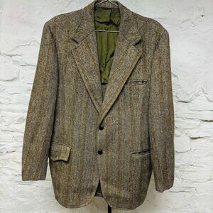 Vintage HARRIS TWEED Herringbone Sport Coat Blazer 42R Handwoven Scottish Wool